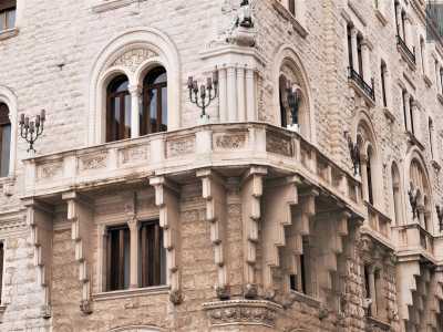 Il Palazzo dell'Acquedotto Pugliese
